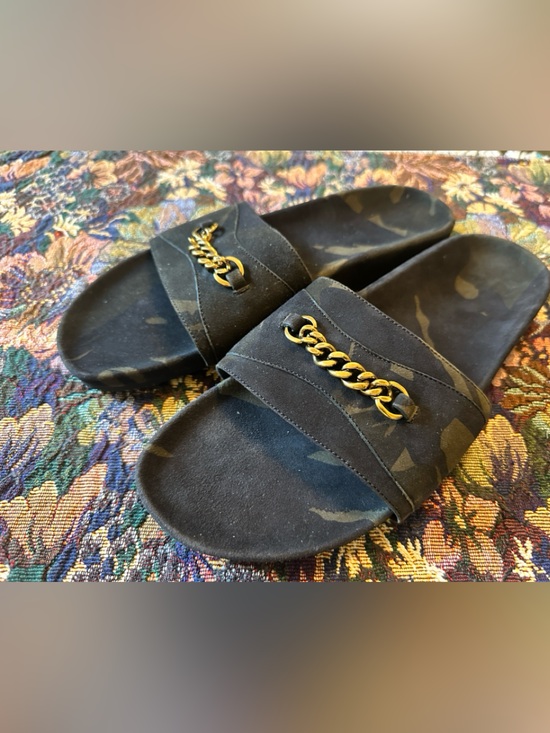 Tom Ford Other - Tom Ford Camouflage Suede Olive Green Gold Chain Accent Men’s Sandals Size 11 T